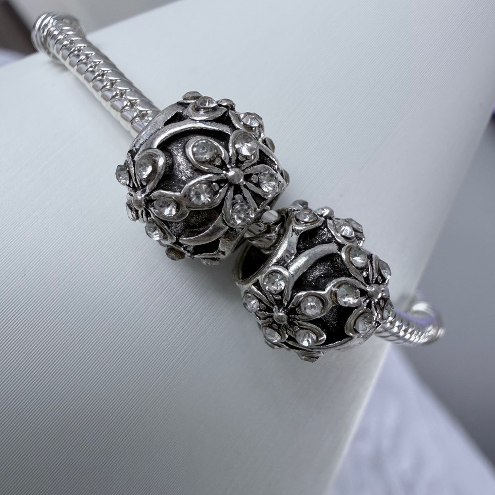 2 PCs Silver Bead Charm Fits Snake Chain Bracelet Floral Rhinestone Jewelry New - Picture 5 of 8
